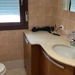 Comodo A Stazione Autostrada Ed Autodromo, 5 Posti Letto Con Garage Имола