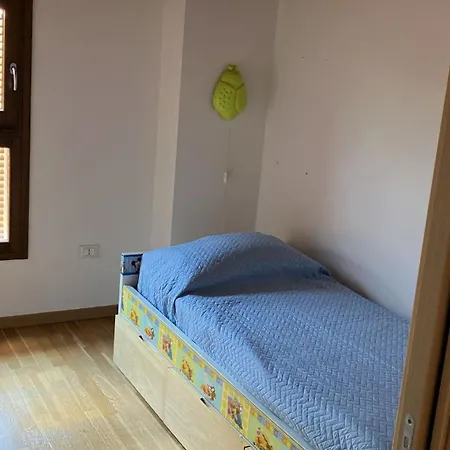 Comodo A Stazione Autostrada Ed Autodromo, 5 Posti Letto Con Garage Апартаменты Имола